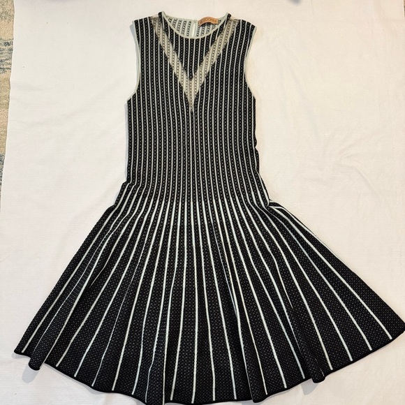 Vicedomini Italy Black and White Striped Dress Large - Picture 4 of 13
